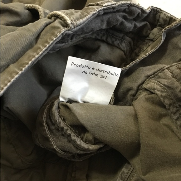 Perfection green cargo shorts size 52 / US36-38 - Picture 7 of 9